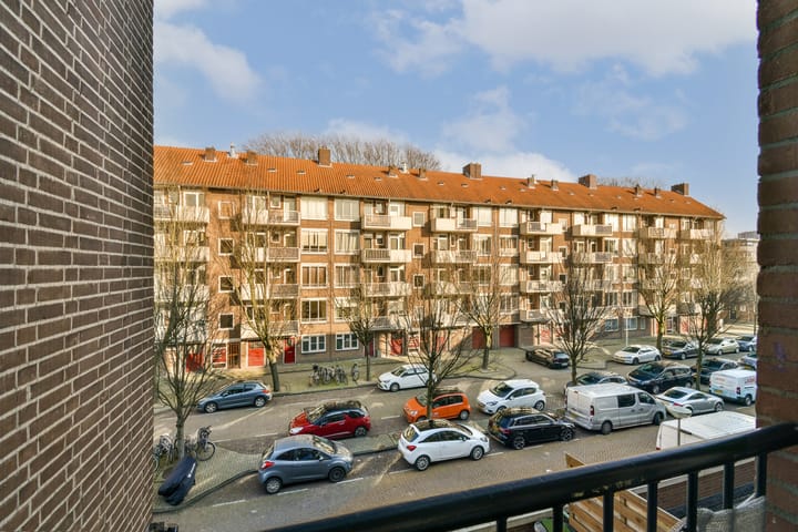 Foto 18 van Hendrik de Bruynstraat 4-2