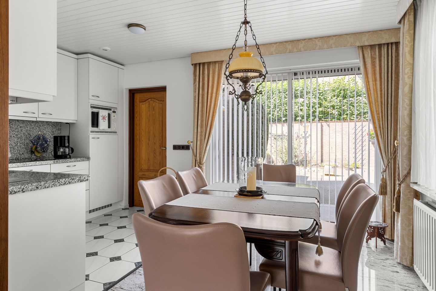 Photo 19 of Kastanjelaan Oost 27