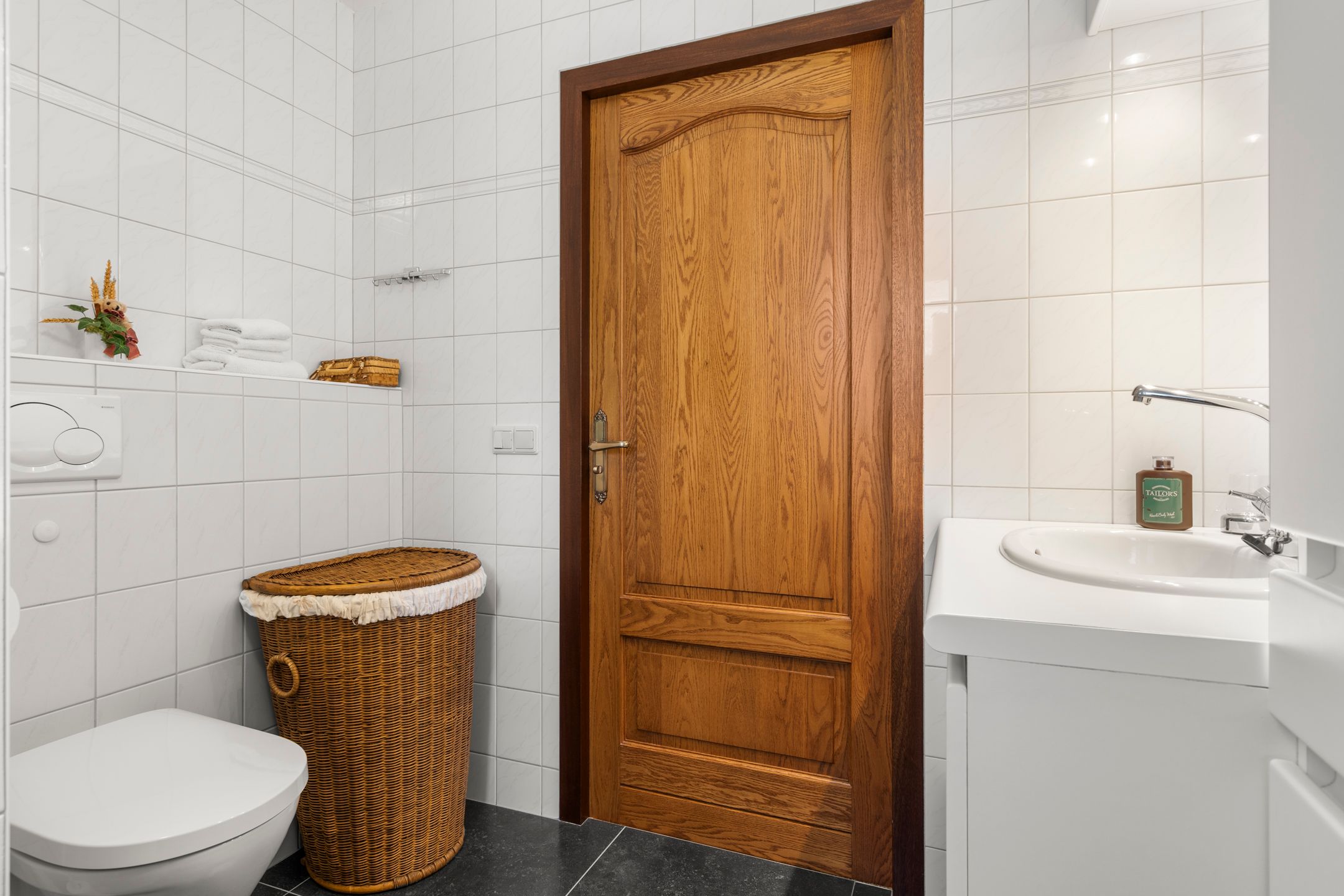 Photo 24 of Kastanjelaan Oost 27