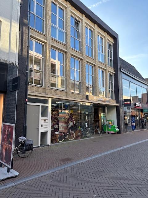 View photo 2 of Heuvelstraat 11