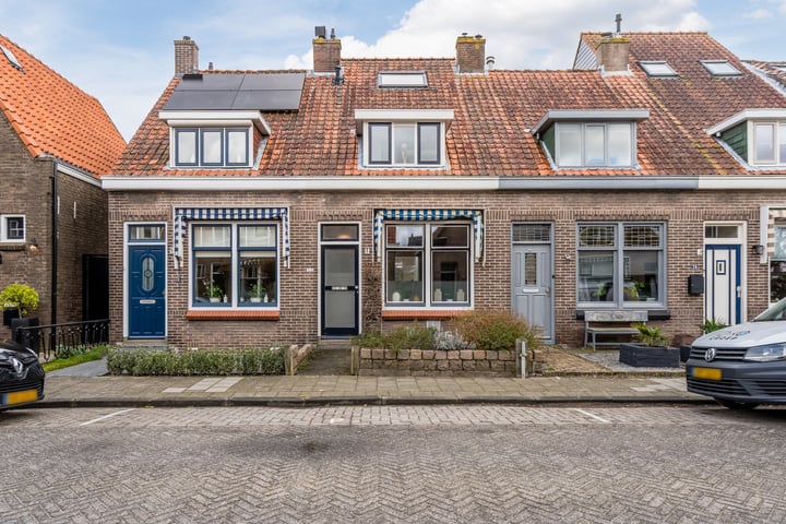 Bekijk foto van Emmastraat 30