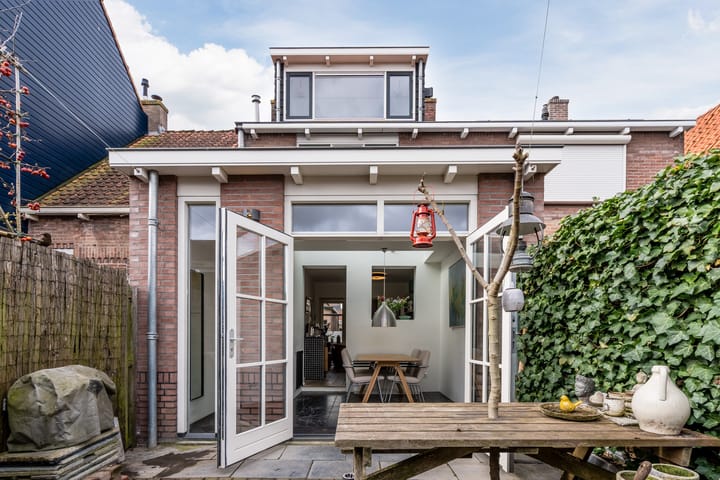 Foto 19 van Emmastraat 30