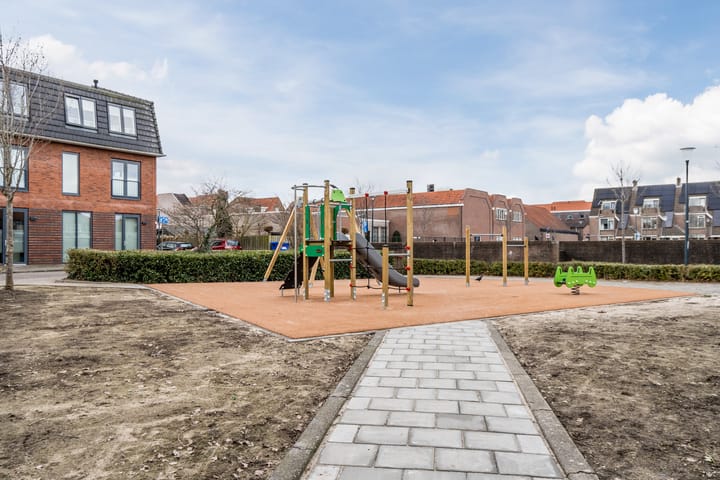 Foto 23 van Emmastraat 30