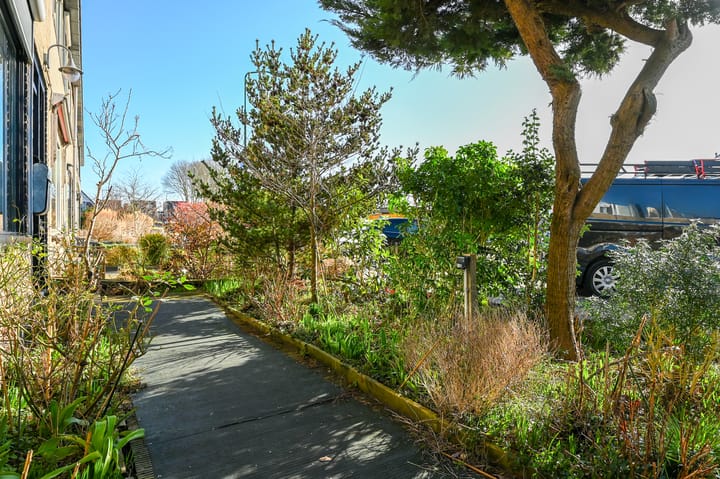 Photo 44 of Koningin Julianaweg 21