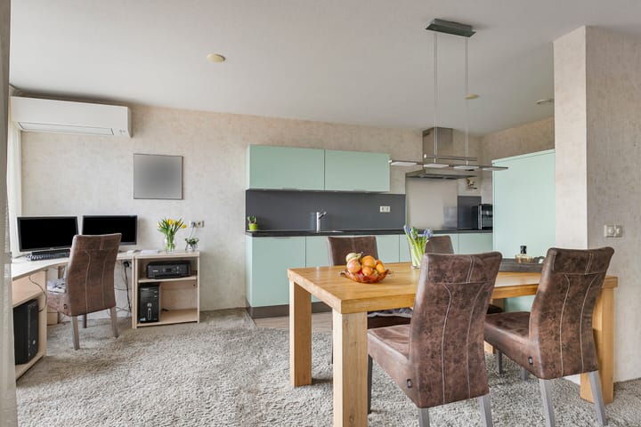 Foto 15 van Eemstein 312