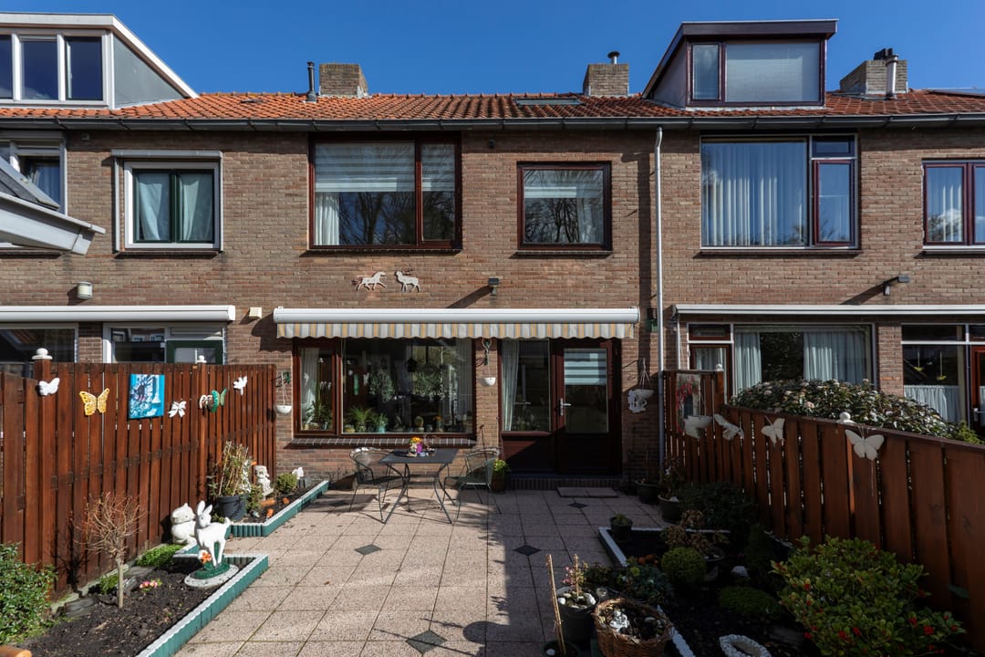 Foto 2 van Esdoornlaan 30