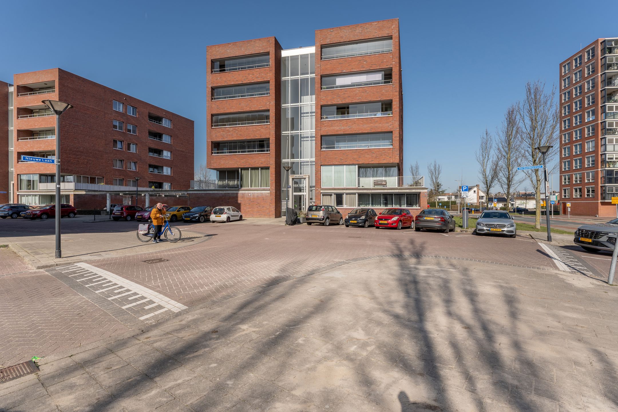 Foto 21 van Van Naeldwijcklaan 171