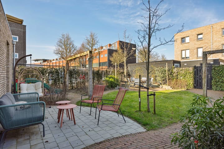 Foto 10 van Berenklauw 58