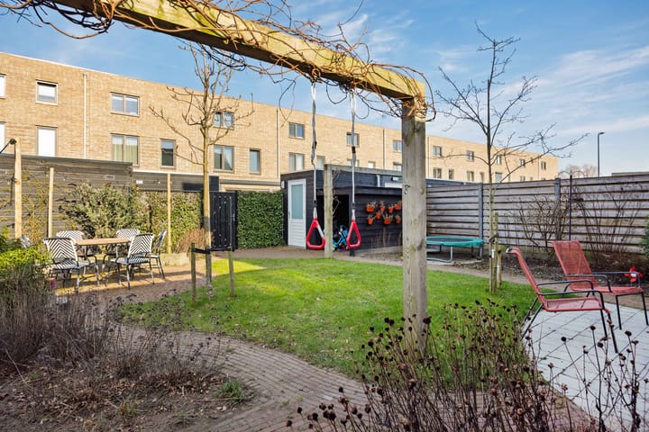 Foto 11 van Berenklauw 58