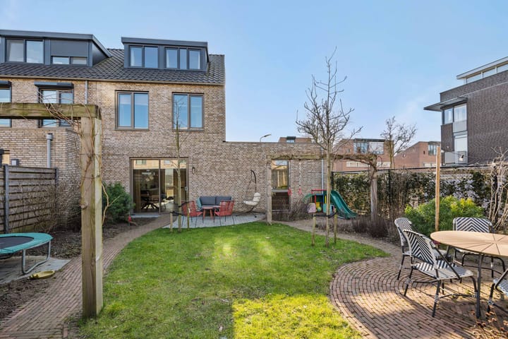 Foto 13 van Berenklauw 58