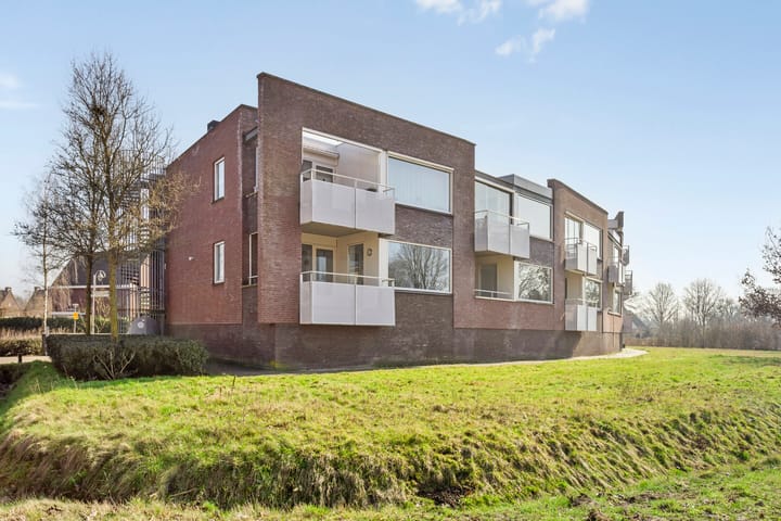 Foto 1 van Biezenloop 129