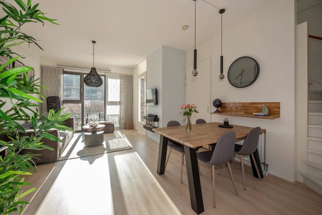 Photo 7 of Treubstraat 10-F026