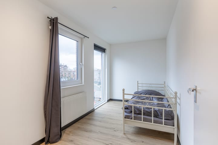 Foto 23 van Regenboog 74-A