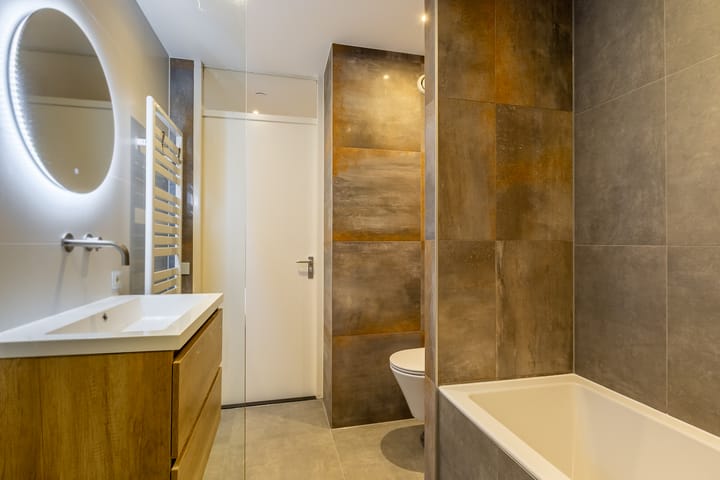 Foto 29 van Regenboog 74-A