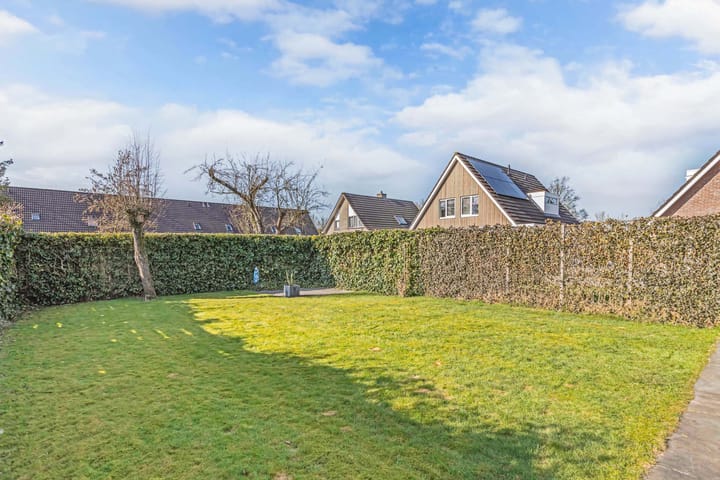 Photo 31 of Vlaslaan 123