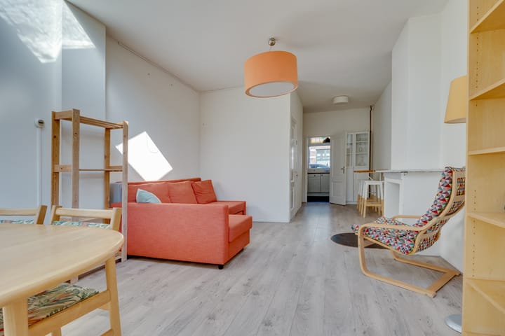 Photo 14 of Verenigingstraat 68