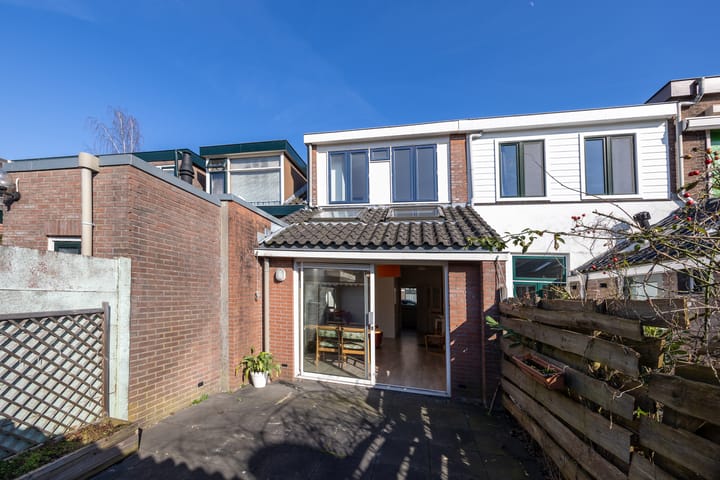 Photo 25 of Verenigingstraat 68