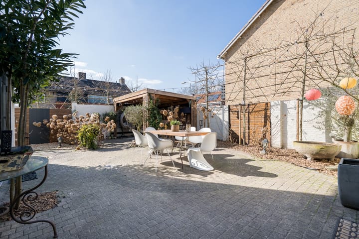 Foto 4 van Doctor Kuyperstraat 1