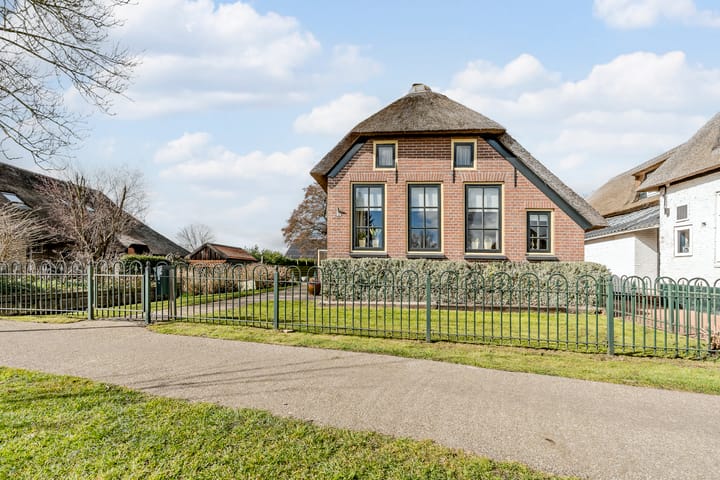 Photo 34 of Zuiderpad 36