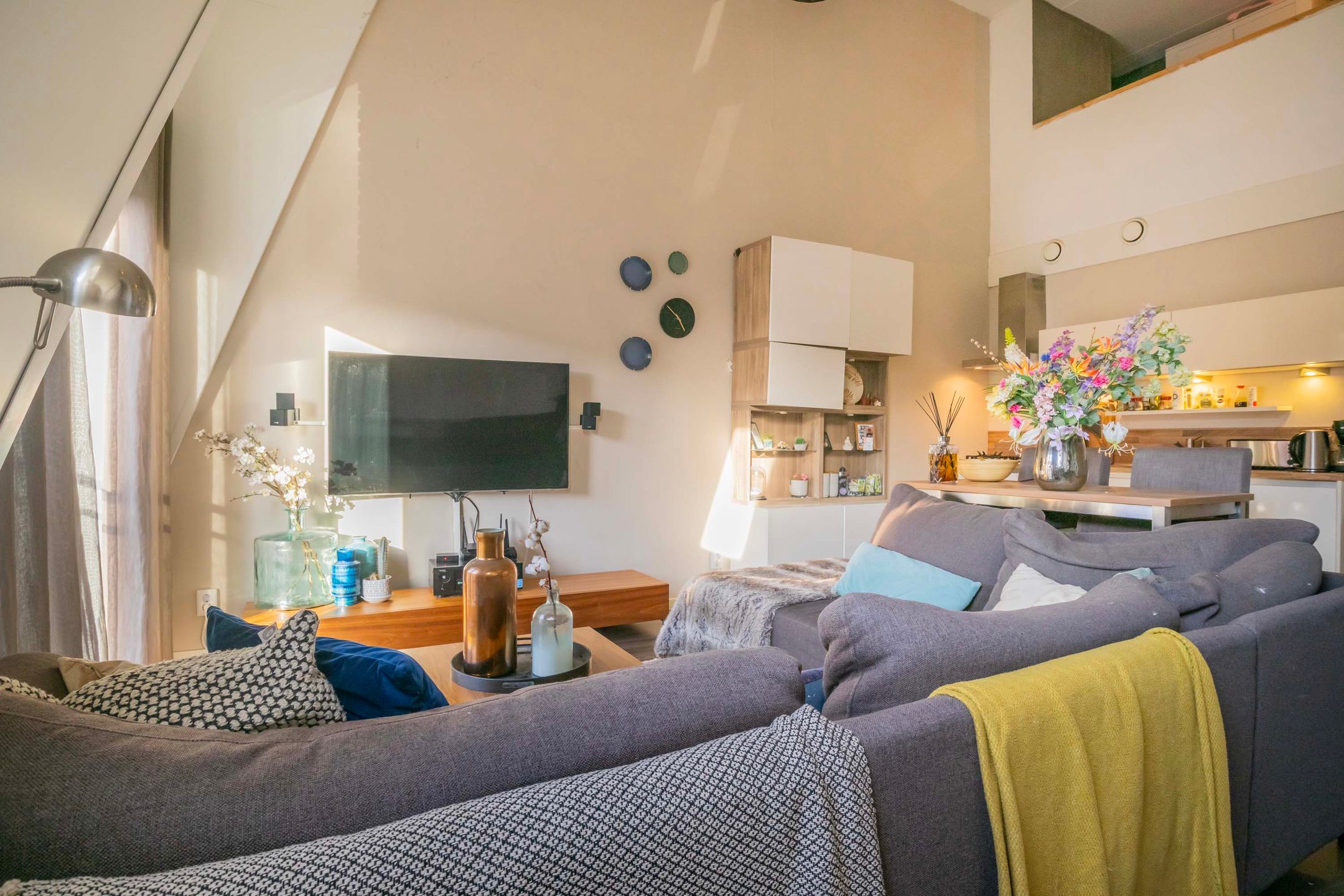 Photo 6 of Narcisstraat 23