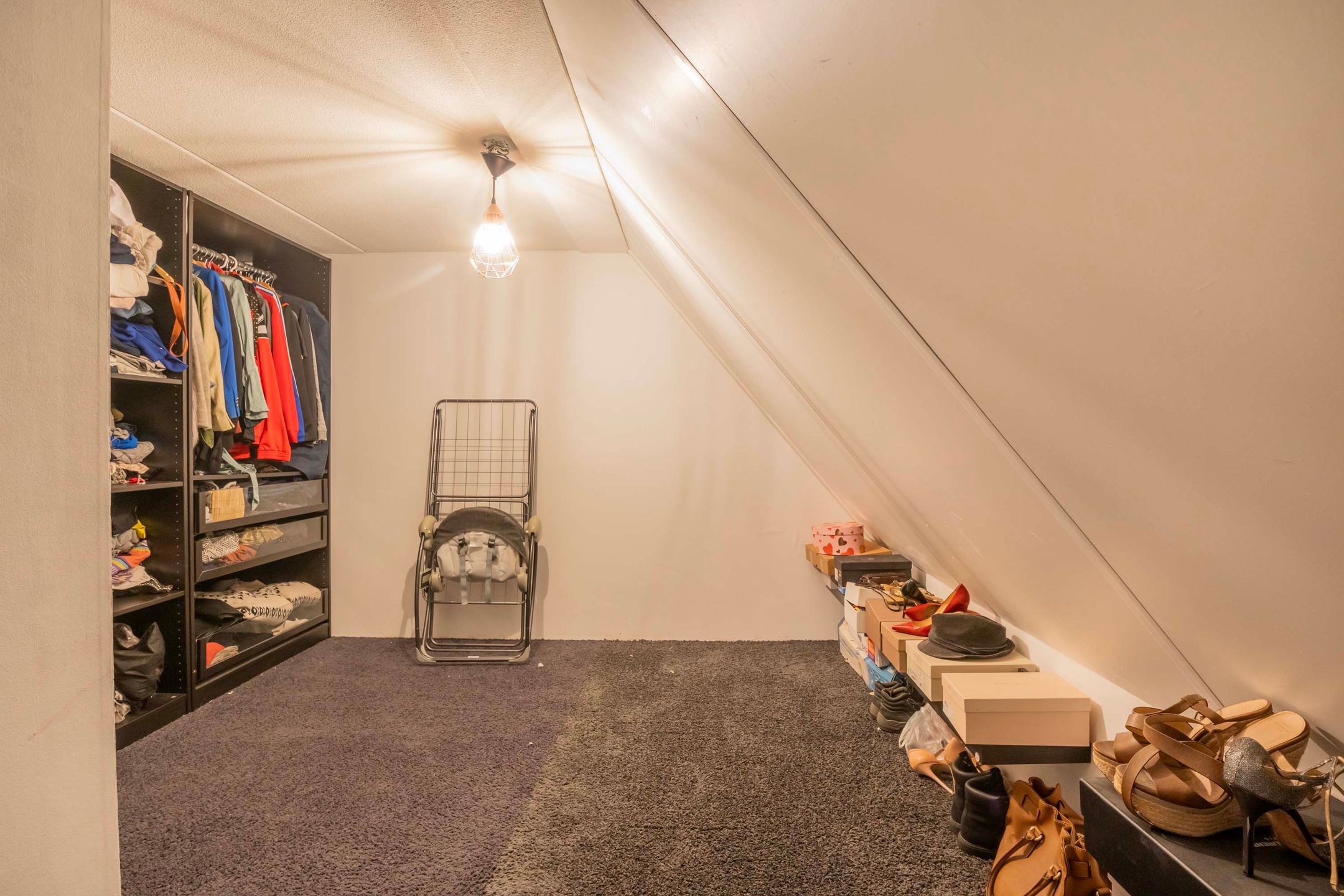 Photo 18 of Narcisstraat 23