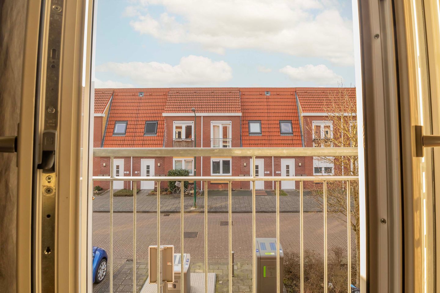 Photo 19 of Narcisstraat 23