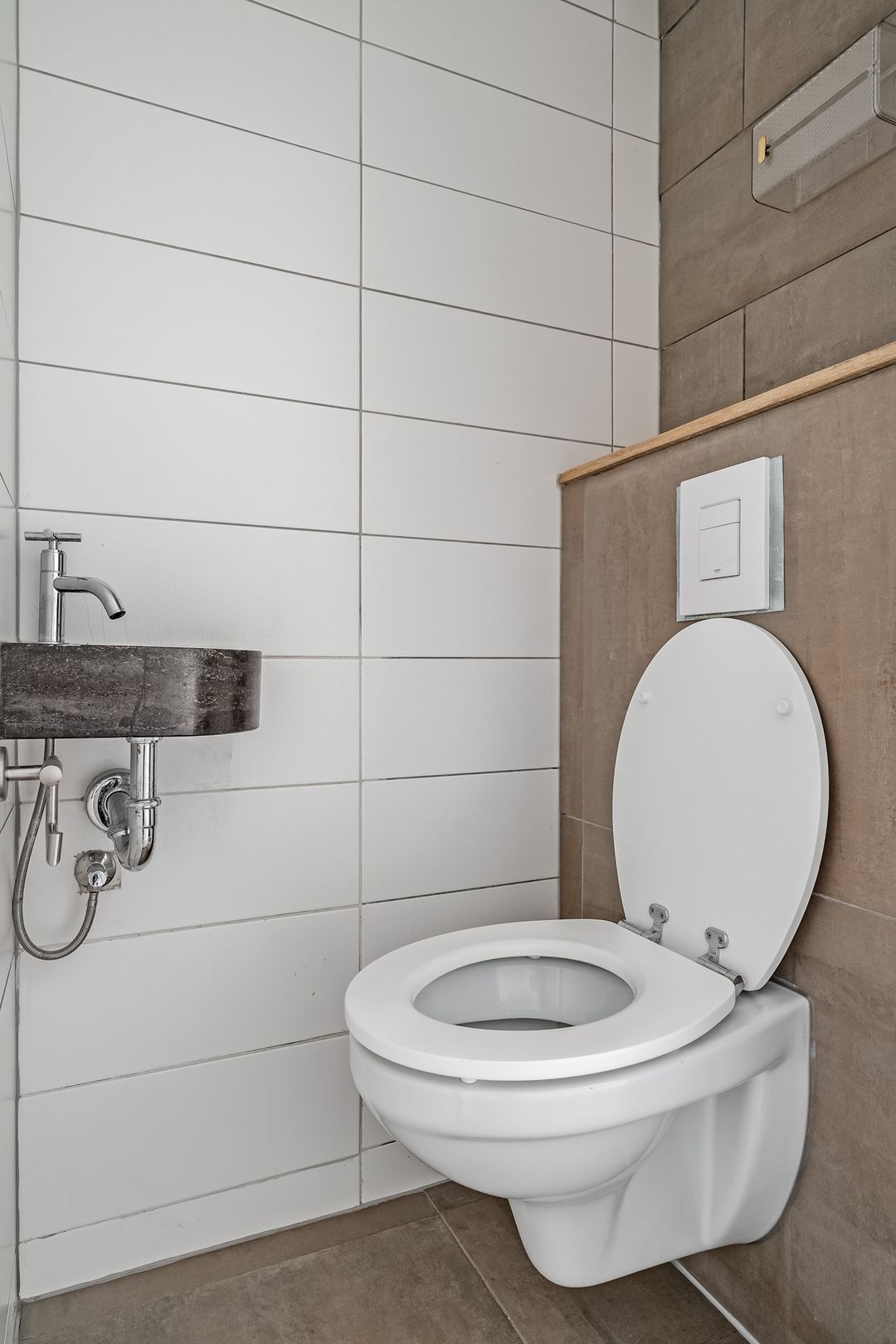 Foto 17 van Toutenburgstraat 42