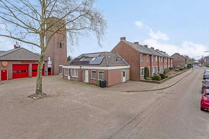 Foto 50 van Molenstraat 16