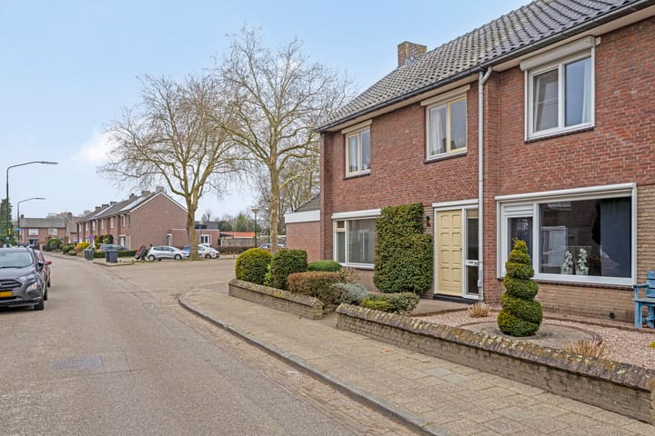 Foto 51 van Molenstraat 16