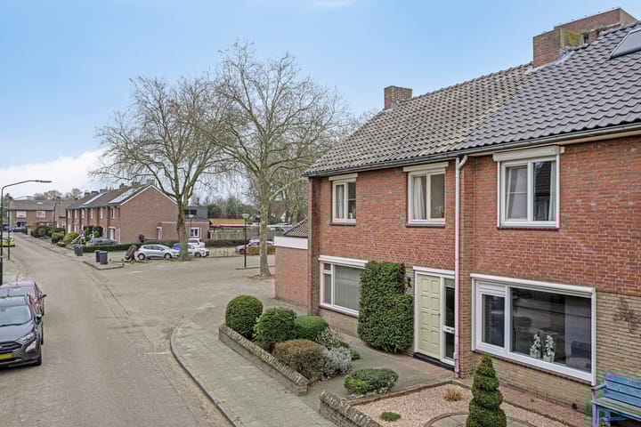 Foto 53 van Molenstraat 16