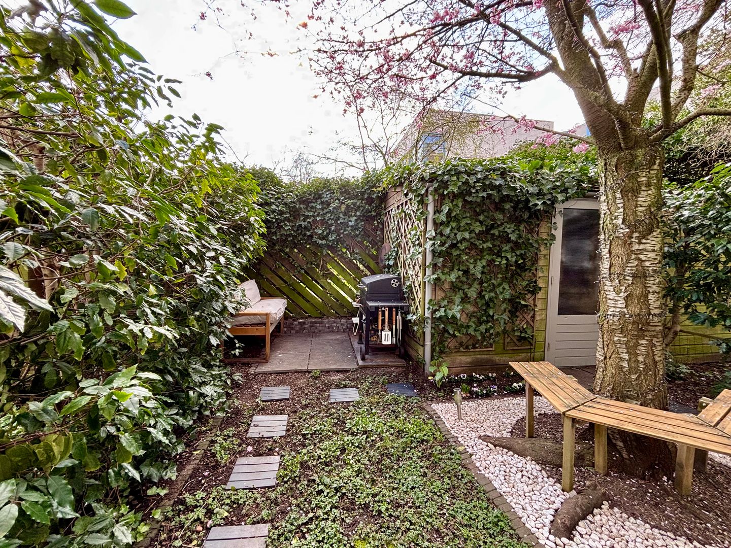 Foto 25 van Haarlemmerweg 49-H