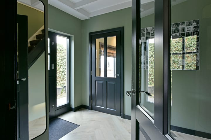 Photo 8 of van Wassenaerstraat 1-A