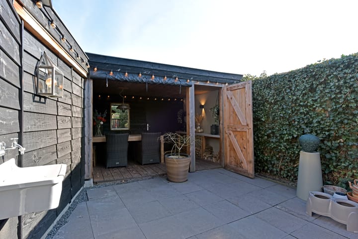 Photo 24 of van Wassenaerstraat 1-A