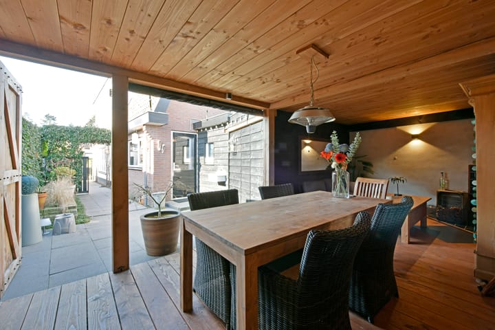 Photo 31 of van Wassenaerstraat 1-A