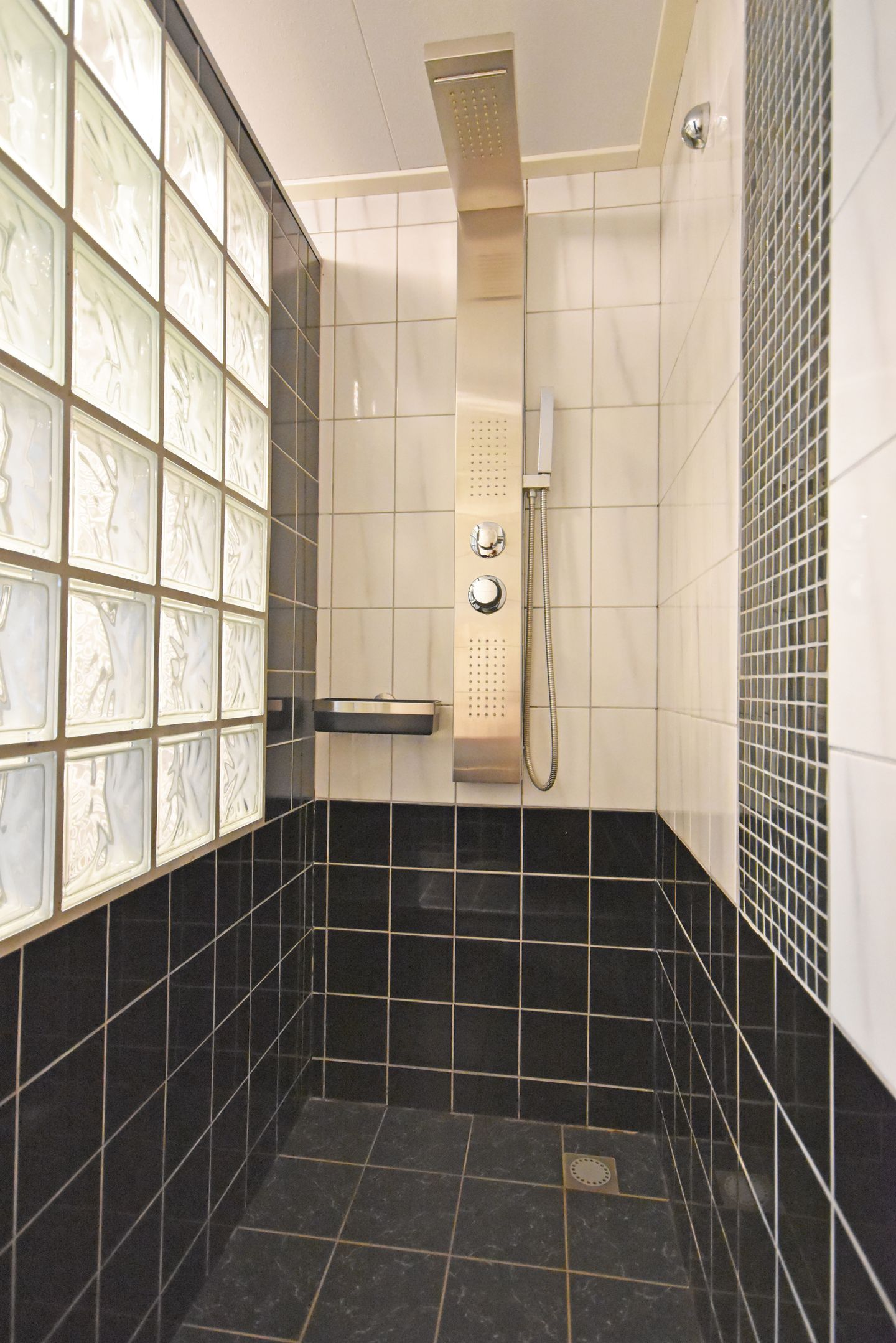 Foto 34 van Skoallestrjitte 36