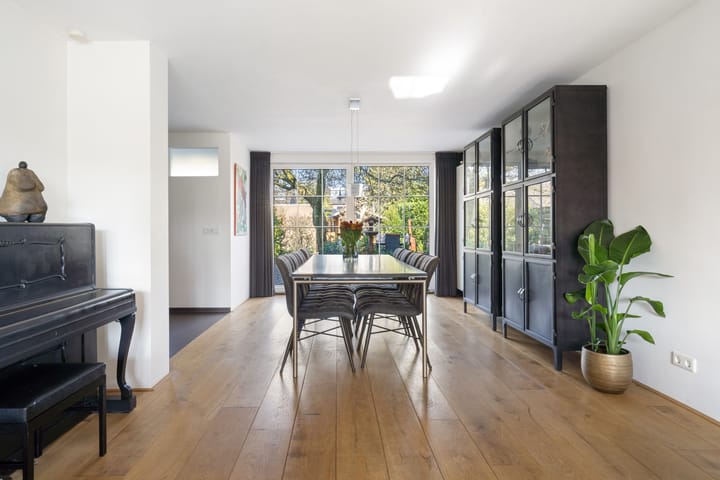 Photo 12 of Stationsstraat 31-A