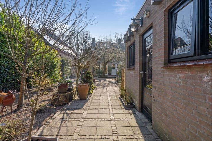 Photo 60 of Stationsstraat 31-A