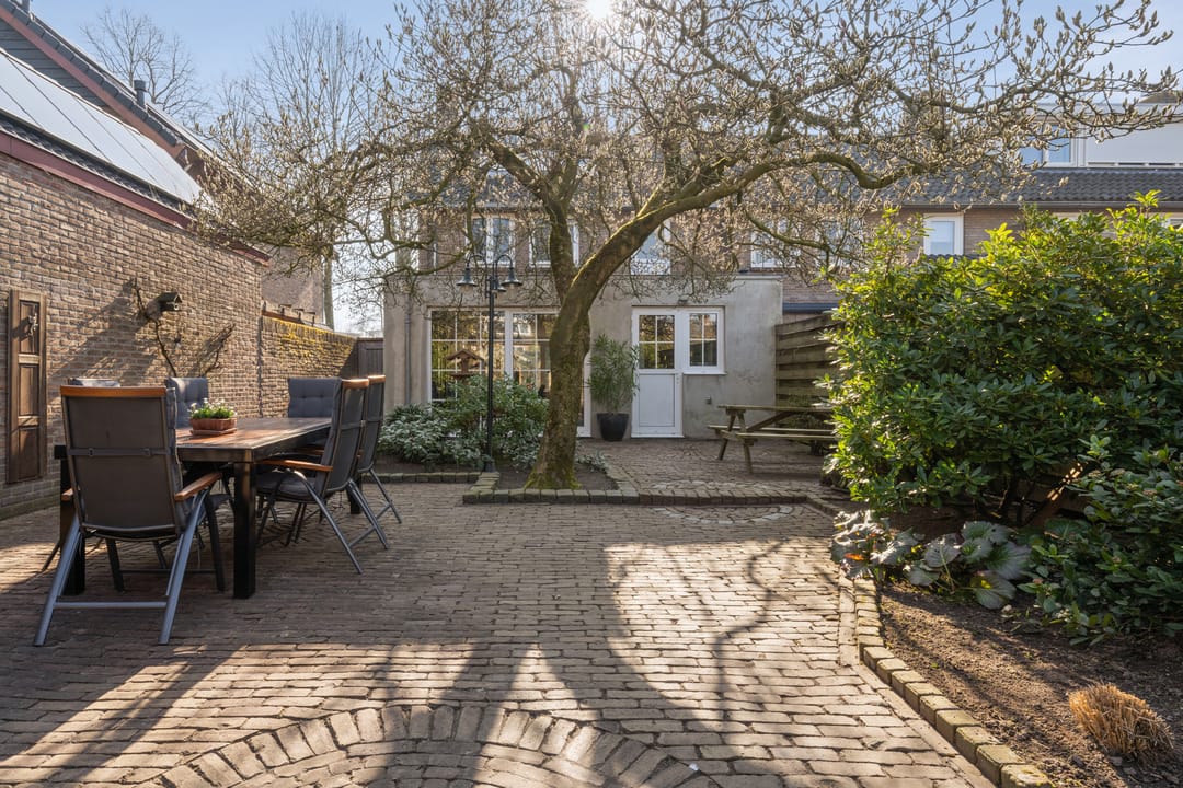 Foto 61 van Stationsstraat 31-A