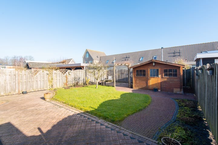 Foto 6 van Den Ackersloot 25