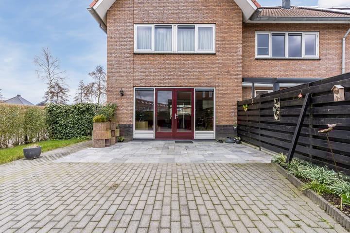 Foto 32 van Valeriaan 34