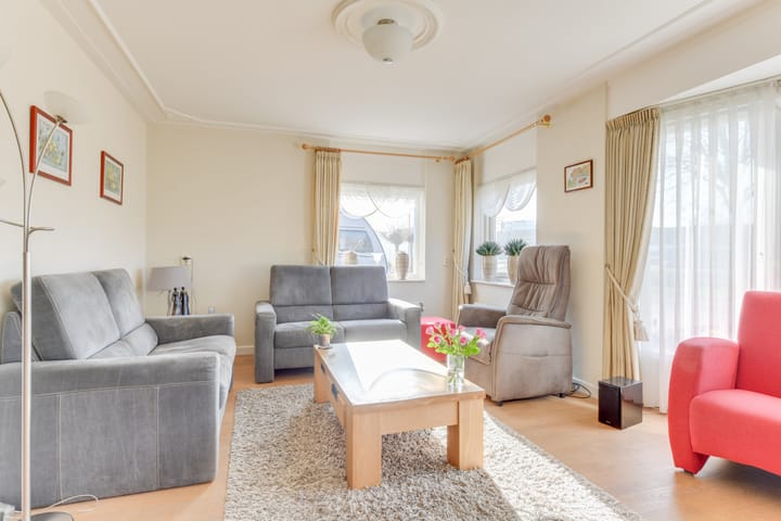 Foto 10 van Den Ackersloot 25