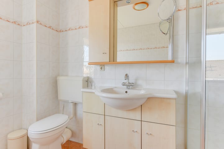 Foto 31 van Den Ackersloot 25