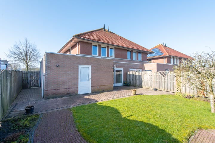 Foto 46 van Den Ackersloot 25