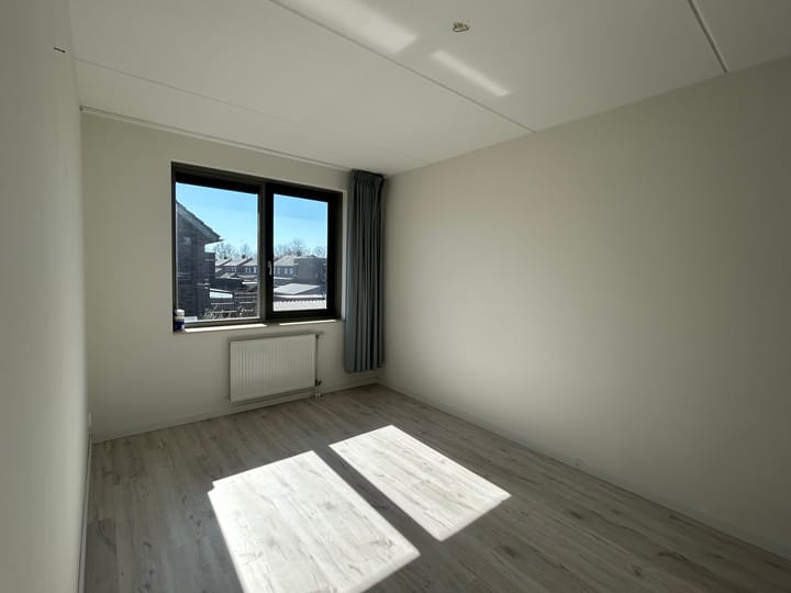 Photo 4 of Laan der Middeleeuwen 21