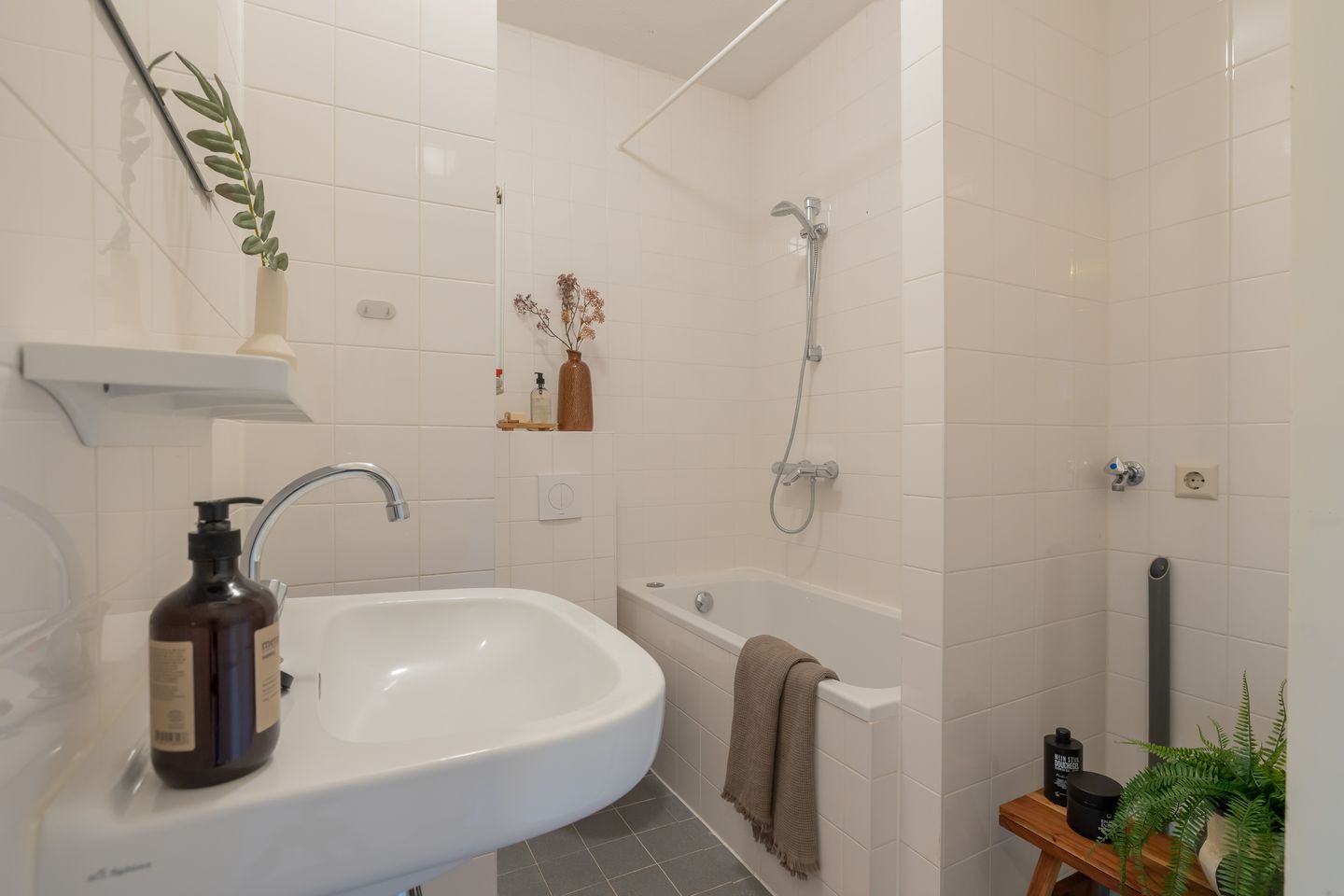 Foto 25 van Eerste Atjehstraat 109-2