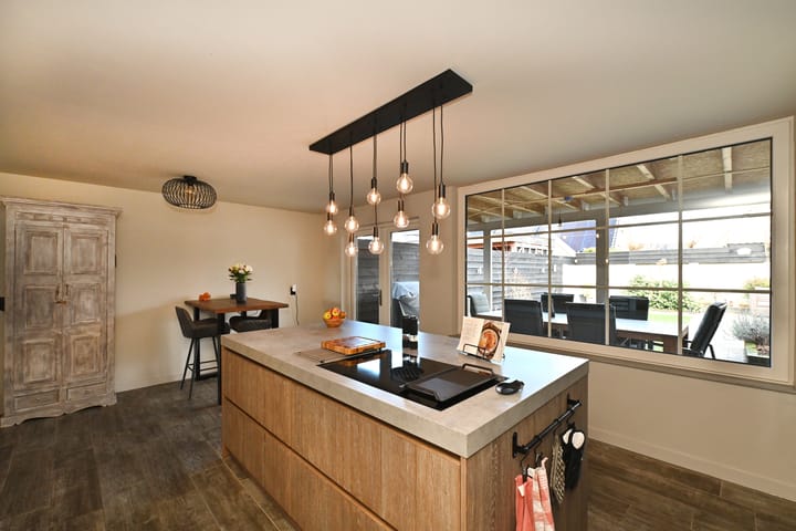 Photo 20 of Dokter Vermetstraat 26