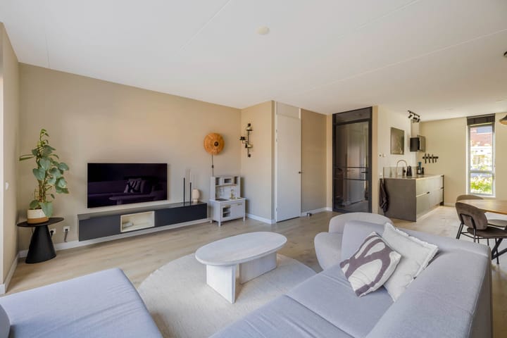 Foto 7 van Lenteregen 19