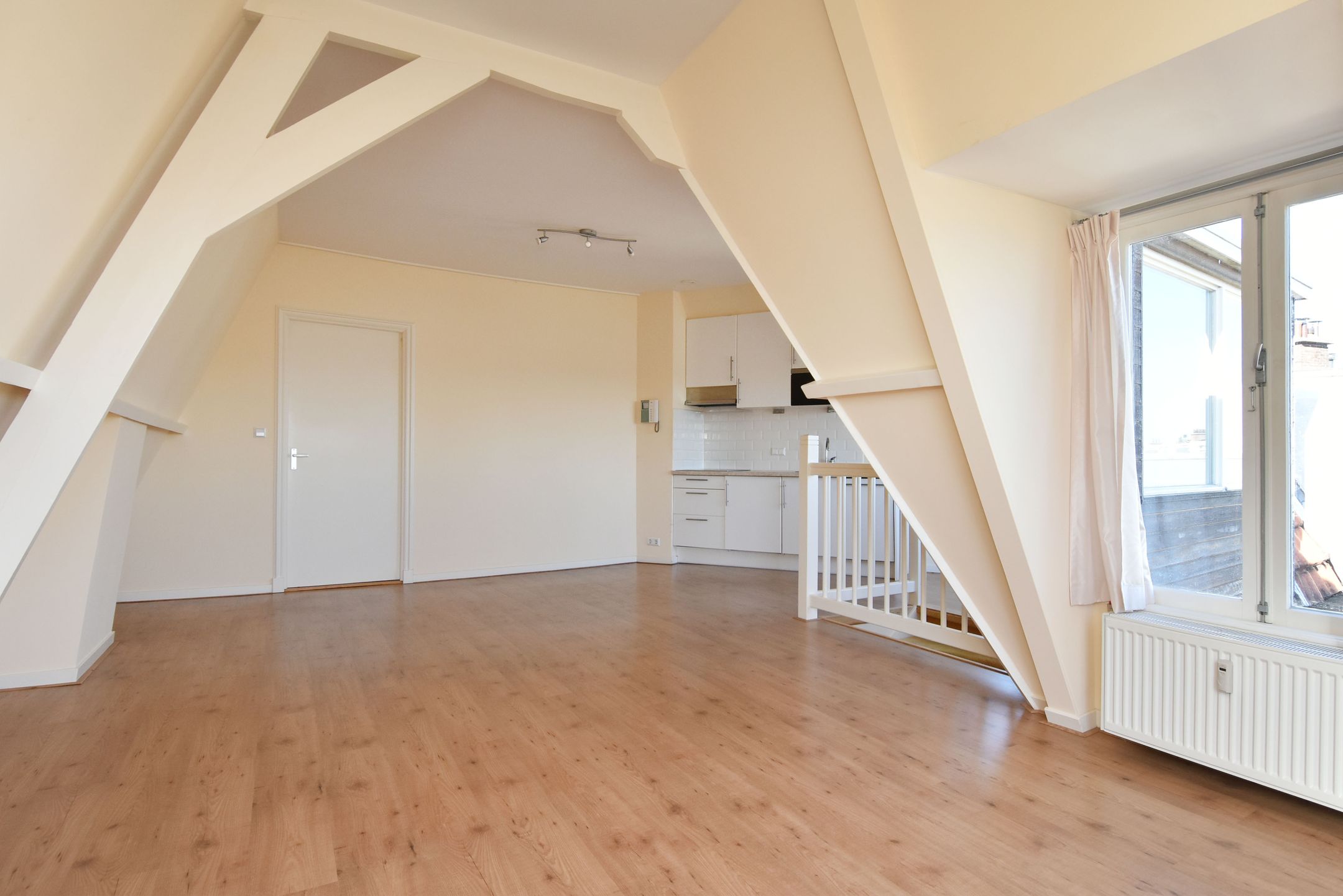 Foto 6 van 2e Schuytstraat 272