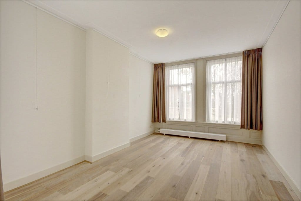 Photo 11 of Amstel 308-3