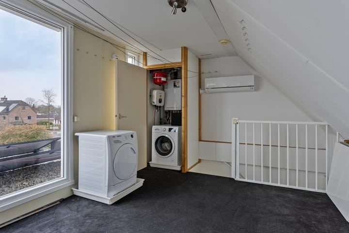 Photo 32 of Lunet 17